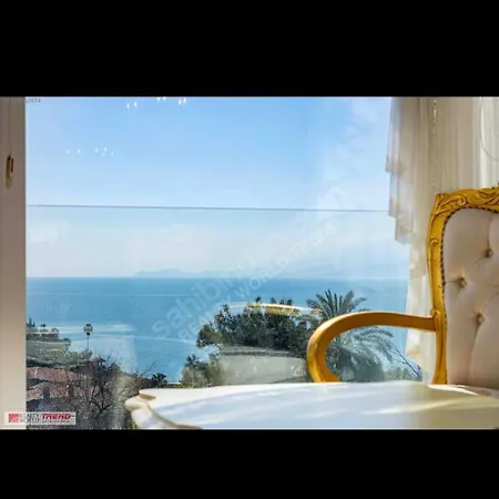 Apartament Konyaalti Plajina 10 Dakika Kral Dairesi Antalya